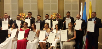 Emotiva ceremonia de graduación en Montería: 26 nuevos profesionales celebran su logro académico